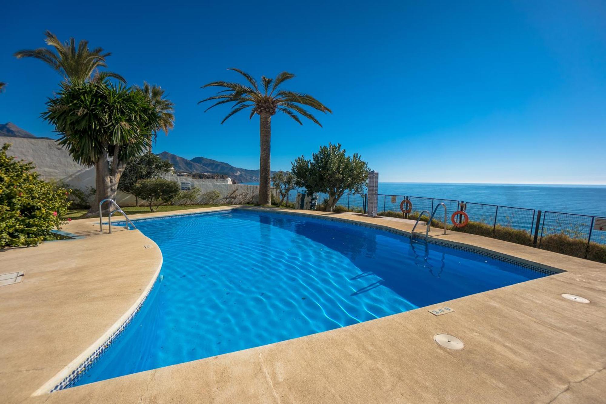 Appartamento Tuhillo 1I Menyber Nerja Esterno foto